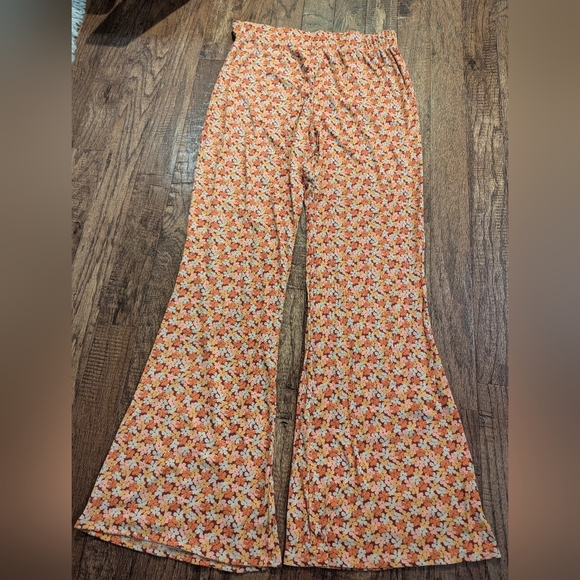 Arula Floral-print ribbed knit pants High waist.Fitted silhouette. Flare Sz 0x - Picture 7 of 14